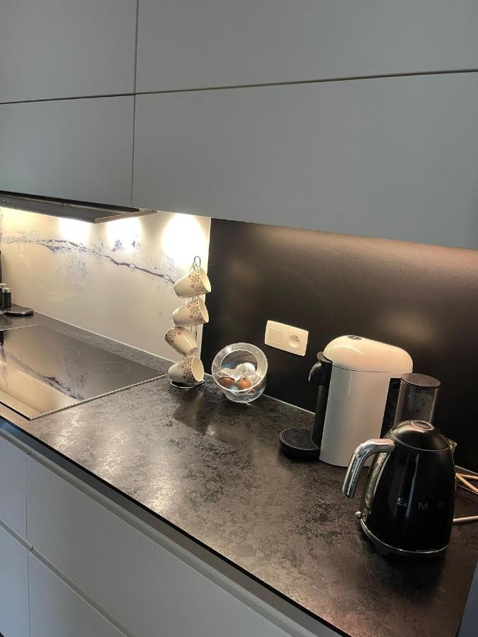 Prettige Dagen Apartment บรูจส์ ภายนอก รูปภาพ